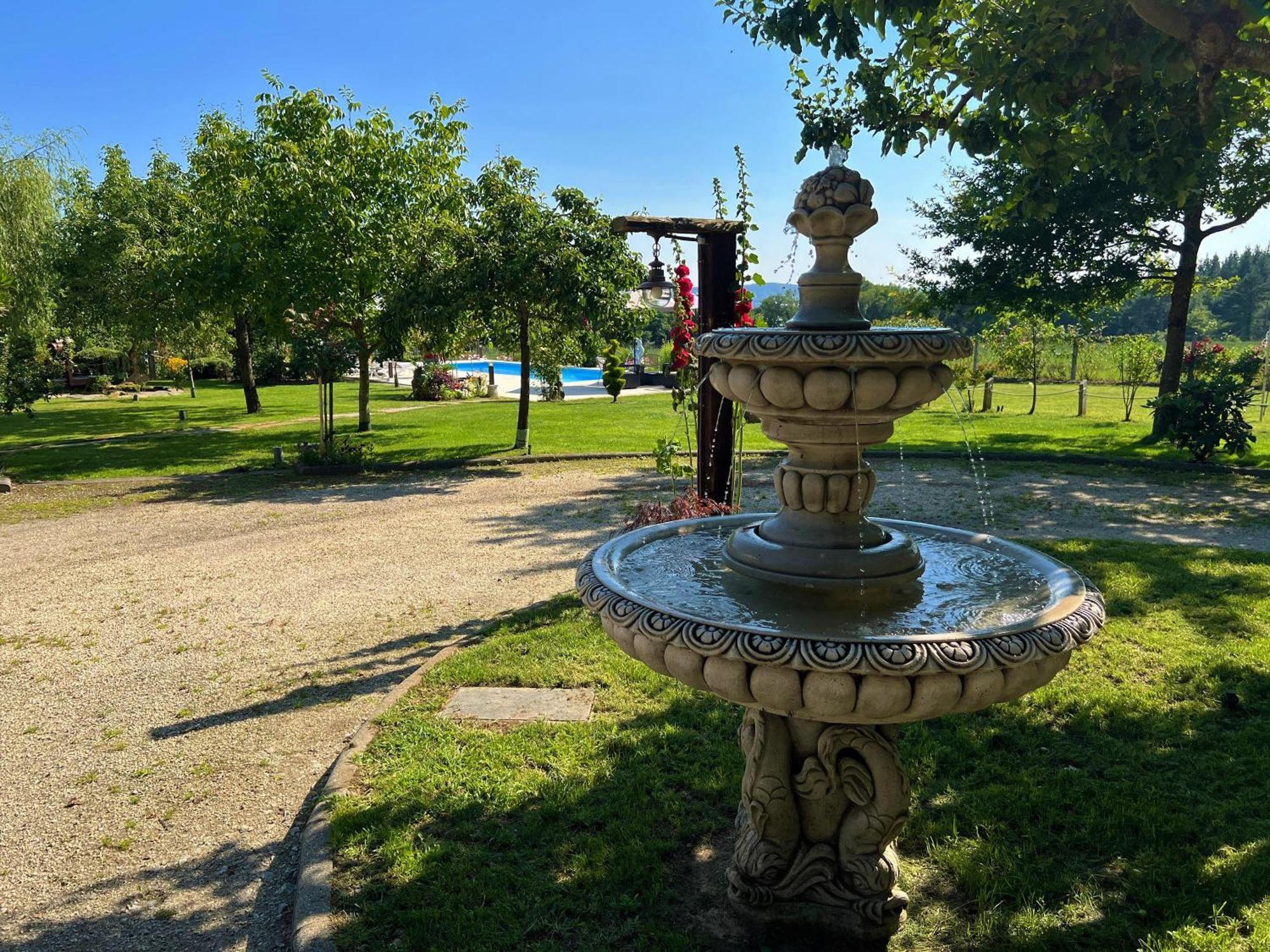 Villa Albaredo Villameá Exteriér fotografie